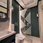 Hotel Elysian Airport & Restaurant 4*