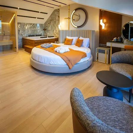 Elysian Airport & Restaurant Hotel 4*