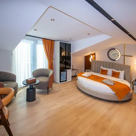 Elysian Airport Hotel