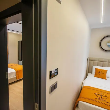 Elysian Airport & Restaurant