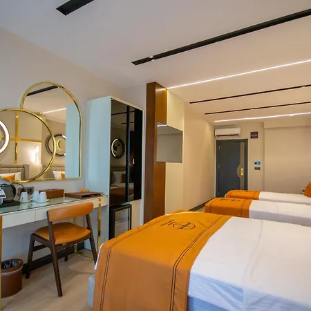 Elysian Airport & Restaurant Hotel 4*