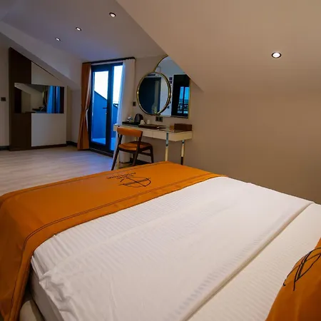 Elysian Airport Hotel