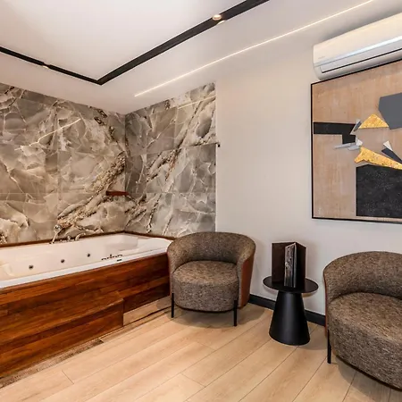 Elysian Airport & Restaurant Hotel 4*