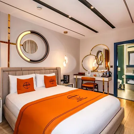 Elysian Airport & Restaurant