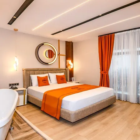 Hotel Elysian Airport & Restaurant