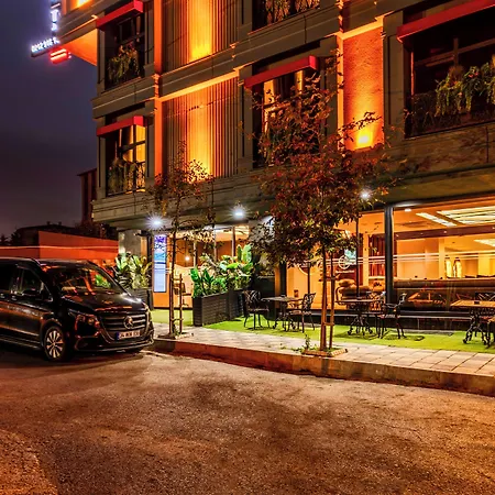 Hotel Elysian Airport & Restaurant 4*